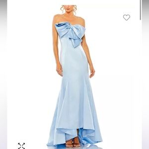 NWT Mac Duggal statement bow strapless mermaid gown in powder blue